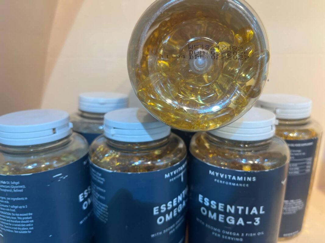 قرص امگا 3 مای ویتامینز250 عددی اصل انگلیس انقضا 2027